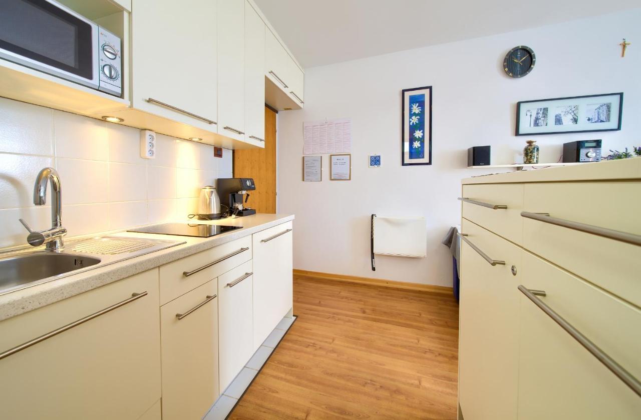 Studio Apartment Vesna Кърк Екстериор снимка